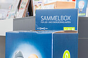 Sammelbox und Verbraucherflyer im Handel